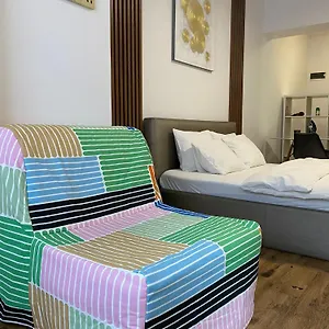 Apartament Alba Iulia Bucureşti